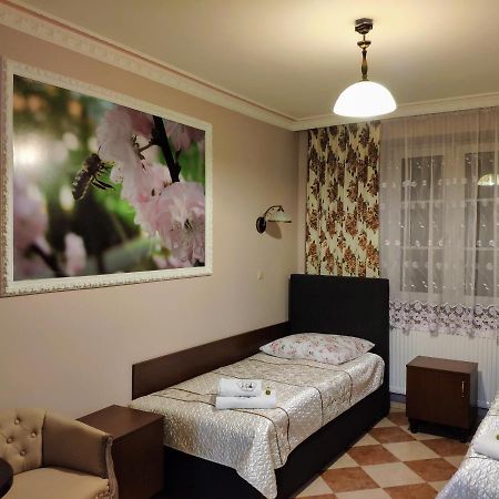 Bed and Breakfast Dwor Bartnika Narewka Экстерьер фото