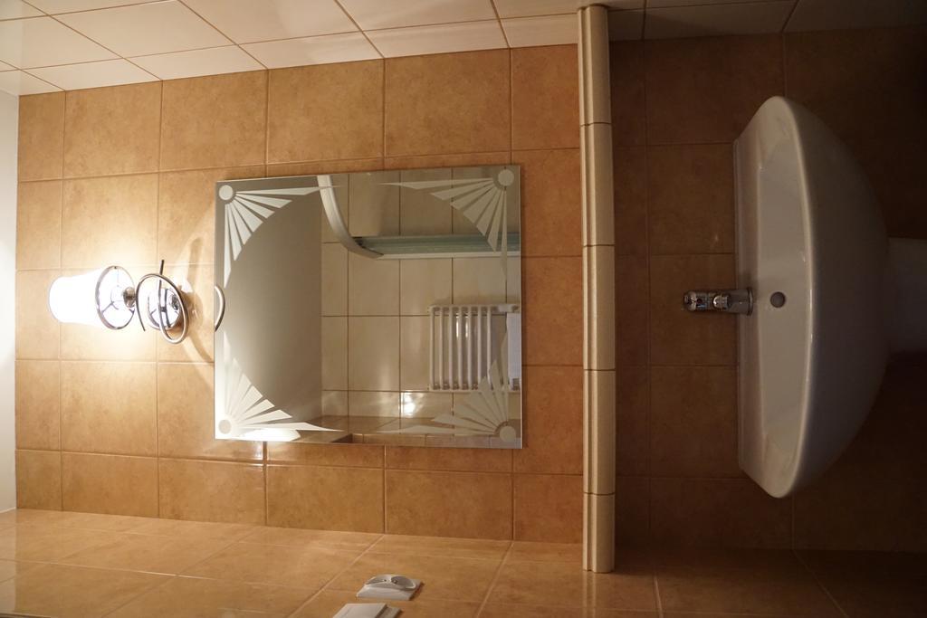 Bed and Breakfast Dwor Bartnika Narewka Экстерьер фото